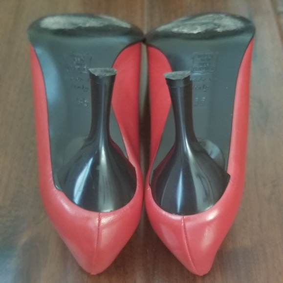 FABIO RUSCONI Red Leather Pointy Toe Pump - Size 5 - Picture 5 of 11